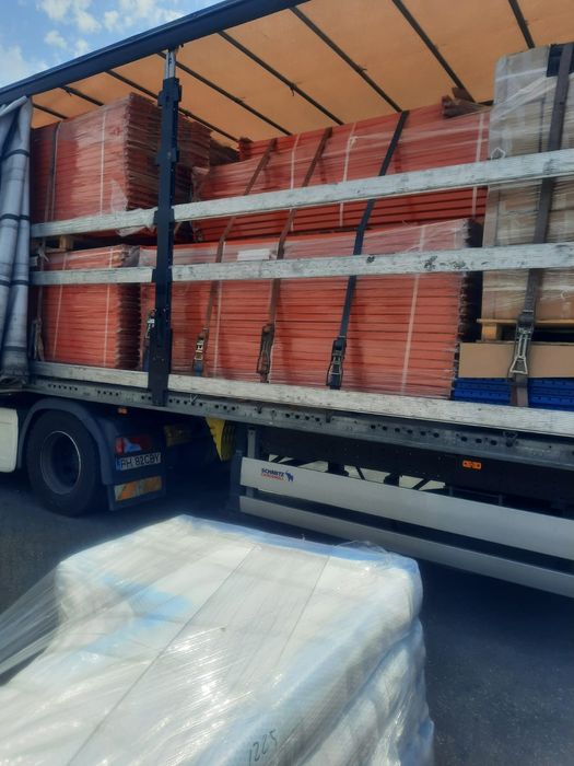 Fabrica rafturi pentru paleti