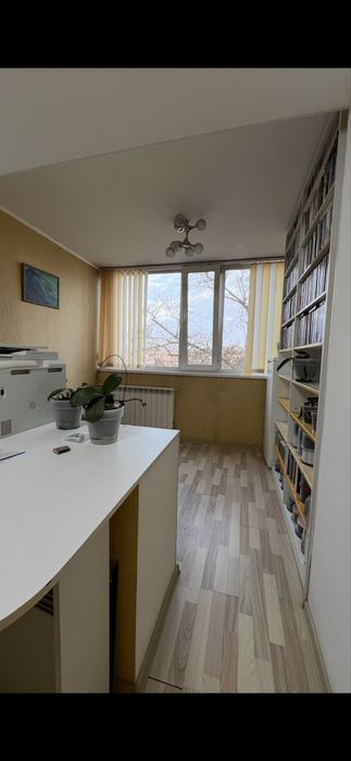 Продам 5-комнатную квартиру