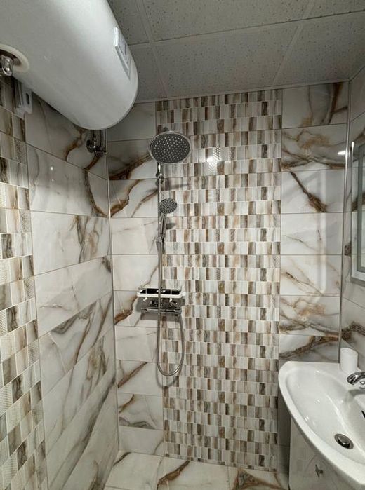 Дава се под наем Двустаен апартамент в Пловдив, Център - 70 кв.м за 480 € - Снимка #4