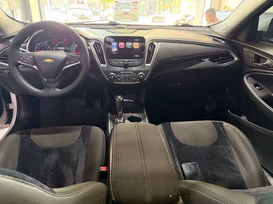 Malibu 2.4 Sotiladi