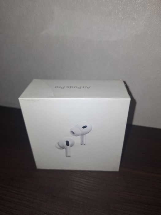 AirPods Pro (шумоподавление)
