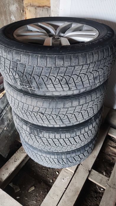 Диск Тайота R18 с покрышками!