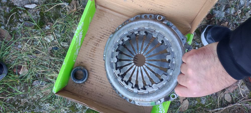 Комплект съединител за Пежо 207