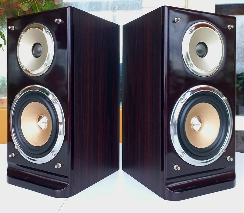 Английски тонколони HARROT