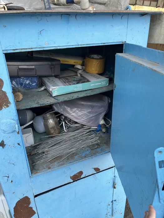 Продам сейф б/у