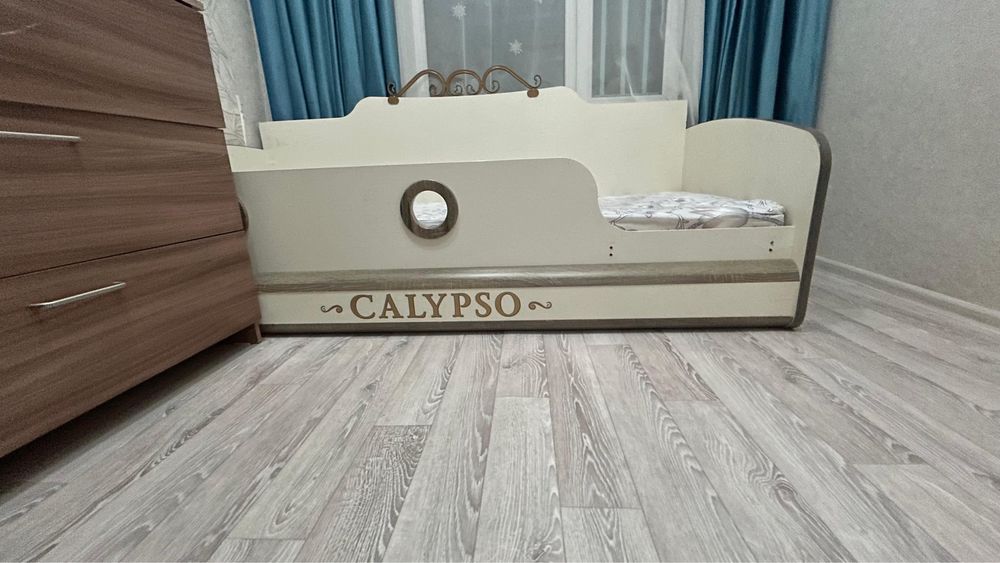 Детский кровать с матрасом