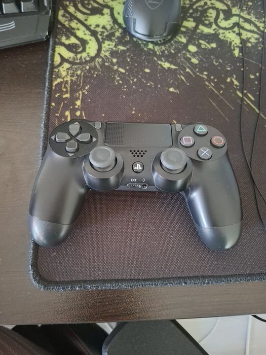 PlayStation 4 Pro + GTA