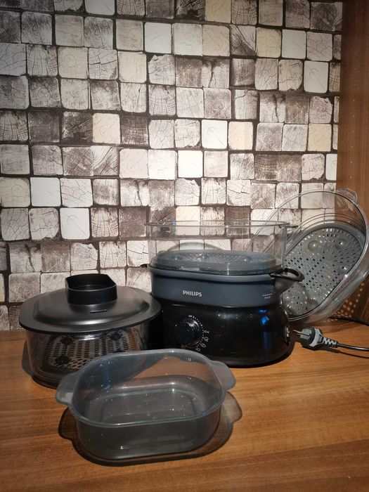 Vând Steam Cooker Philips HD9126