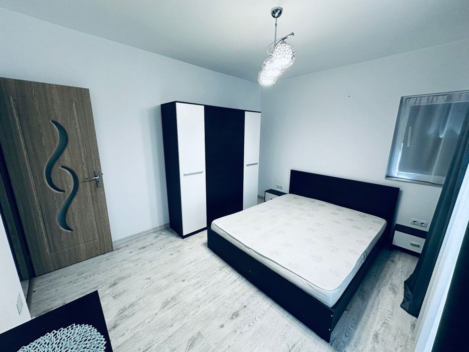 Apartament de închiriat  în Florești