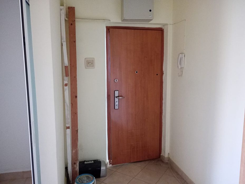 Apartament 2 camere semidecomandat Garii