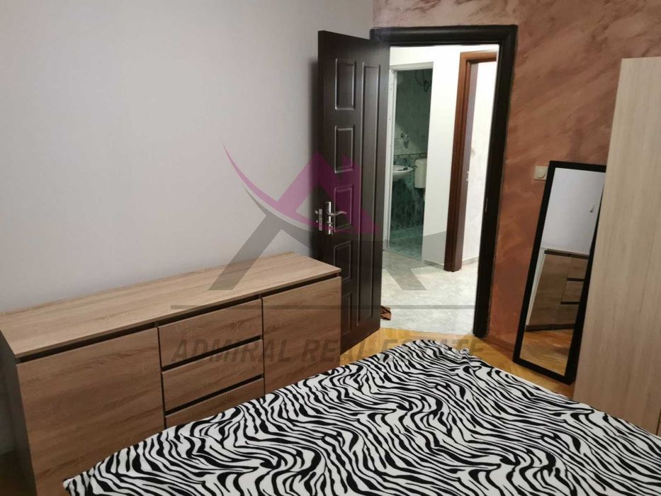 Дава се под наем Двустаен апартамент в Варна, Колхозен пазар - 60 кв.м за 375 € - Снимка #2