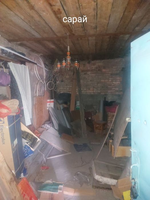 Продаю 2 гаража и сарай