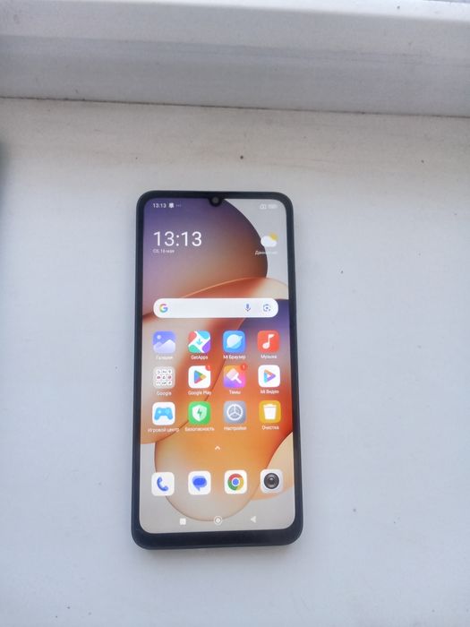 Продам телефон Redmi 13C 12/128 GB