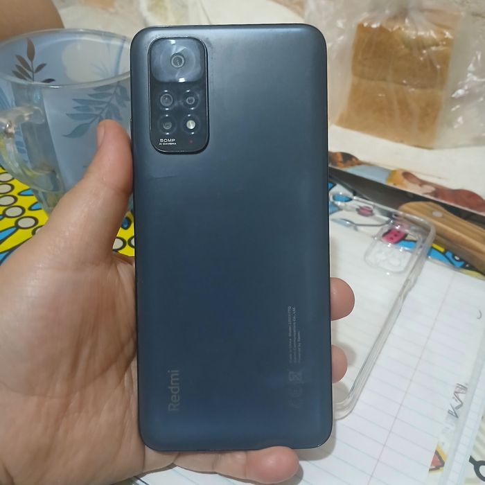 Редми нот 11 смартфон.