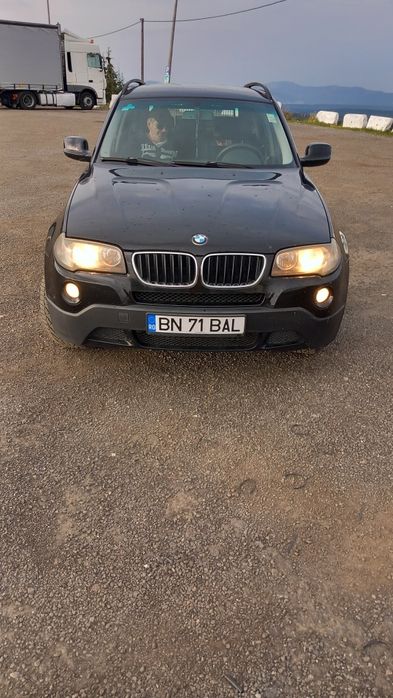 Vând BMW X3 2010