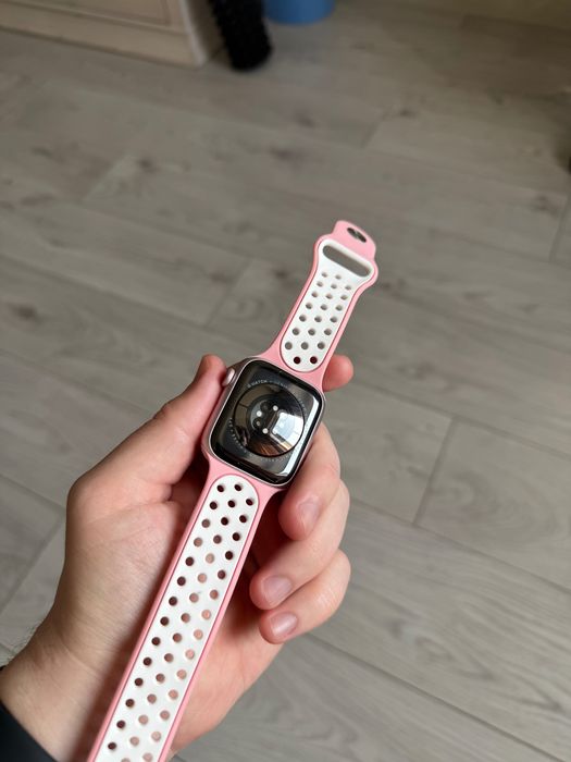 apple watch series 9 45mm розовый