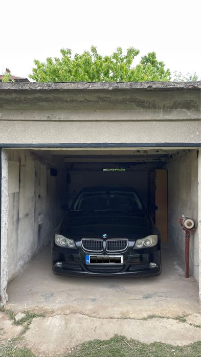 Дава се под наем Гараж / Паркомясто в Габрово, Долни Бакойци - 22 кв.м за 76.5 € - Снимка #1