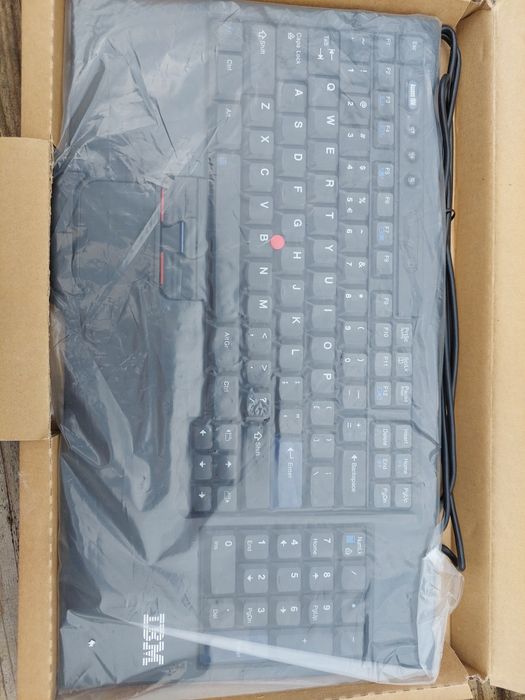De vânzare Tastatura IBM SK 8835 noua