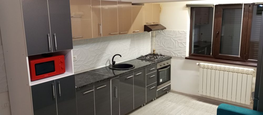 Închiriez apartament 2 camere decomandat, parter, Cartier VS-uri