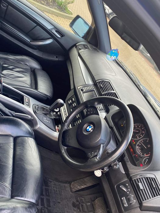 Бмв Х5  bmw X5 E53