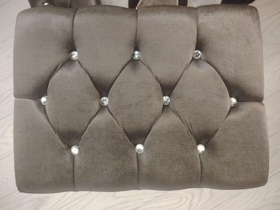 Cufere  Lux în catifea și cu pietre strălucitoare  2 bucati