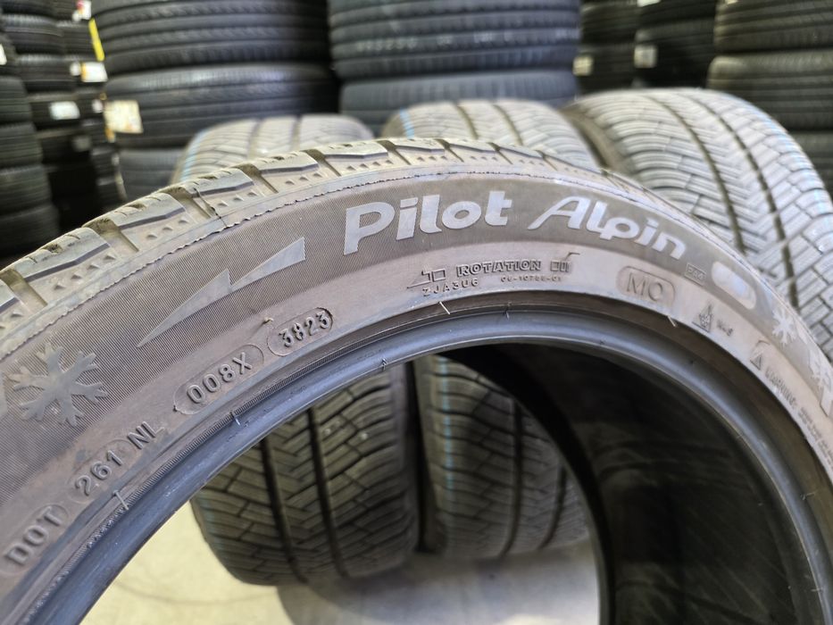 255/45/19 MICHELIN 4бр