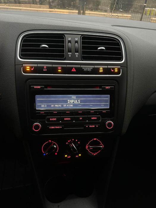 VW polo 1.6 90cp an 2012
