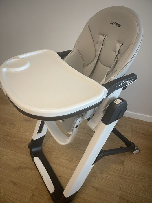 Детски стол за хранене peg perego