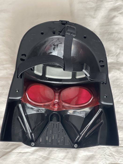 Masca cu sunete Darth Vader Star Wars