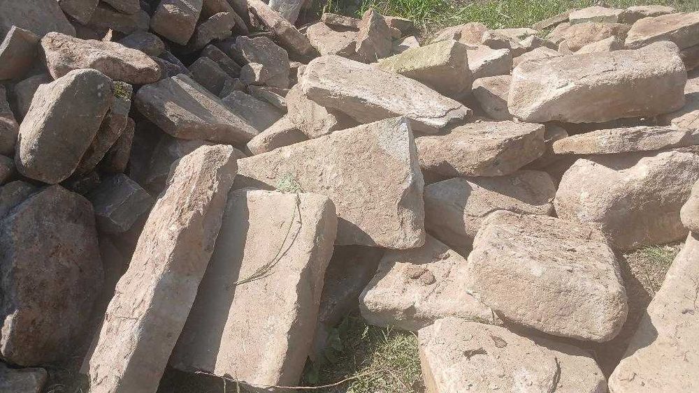 Vand piatra naturala, pregatita pentru constructie