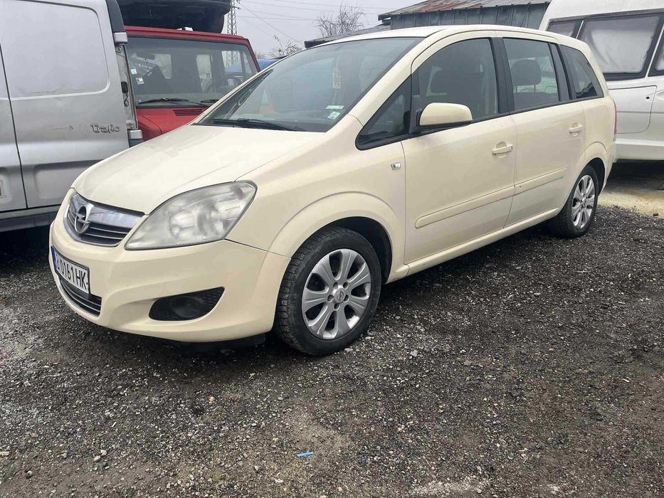 Opel Zafira В ОПЕЛ ЗАФИРА Б 1.6 бензин/метан 2010г.