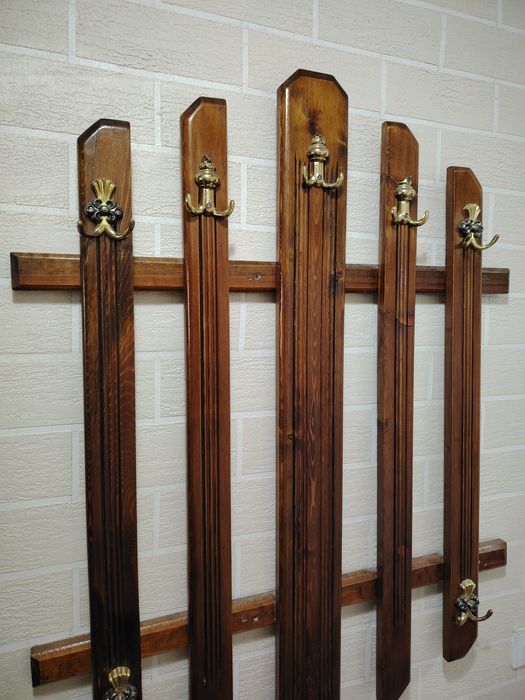 Настенная вешалка для прихожей