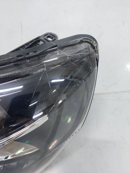 Фара левая Лада Веста