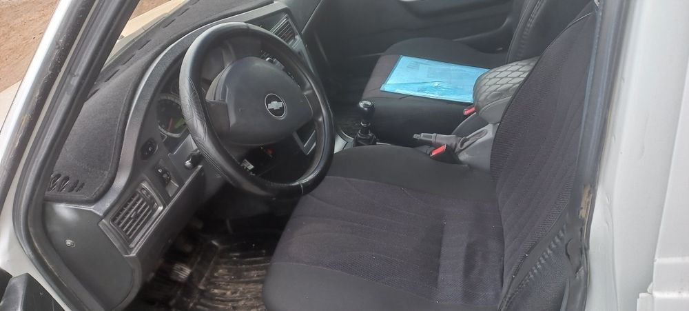 Нексия 1.6 тезда сотилади