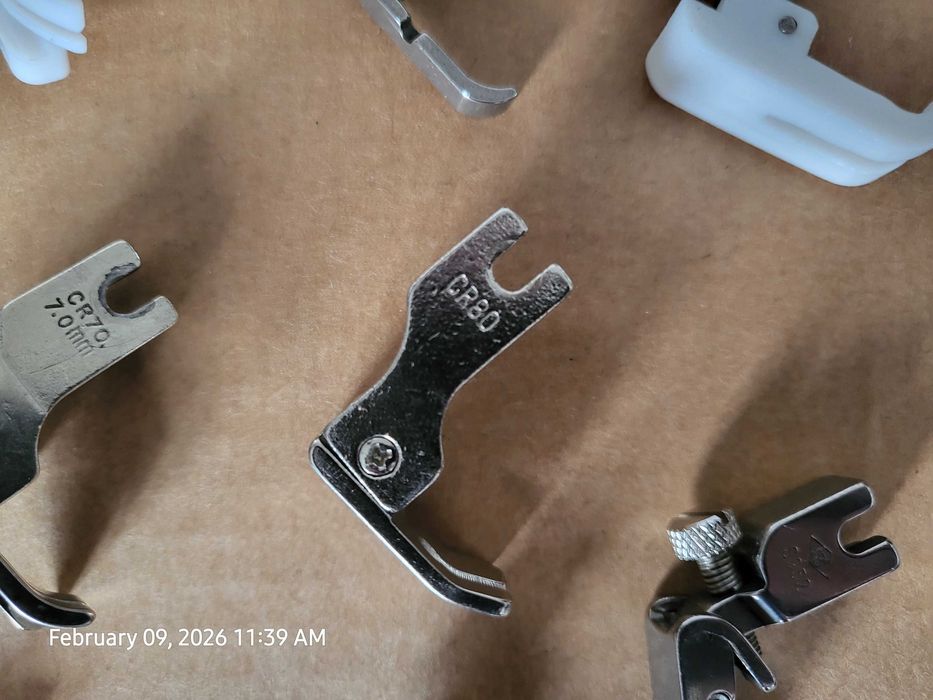 Picioruse pentru masini de cusut industriale