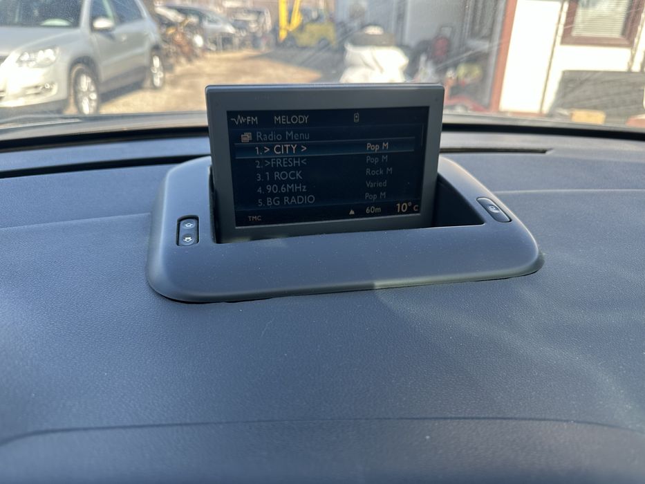 Табло със десен Airbag за Пежо 3008!