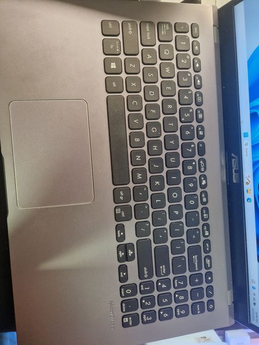 Asus A509F i5 8th, 8/256gb AMANET Lazar Crangasi 40388