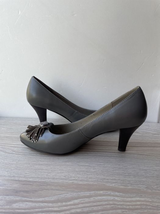 Туфли фирмы IRIS