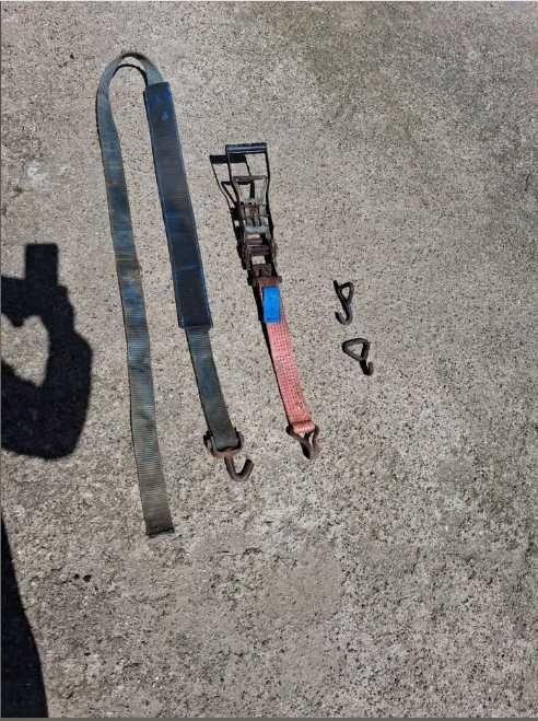 Vând chingă fixare auto pe platformă
