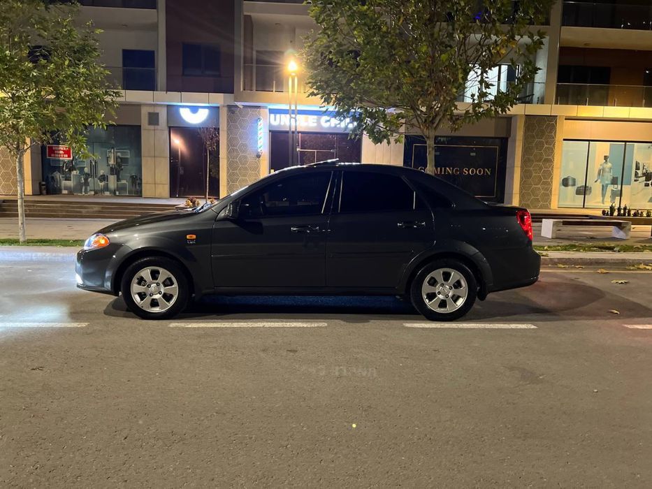 гентра мокрый асфальт год 2020 3- позиция