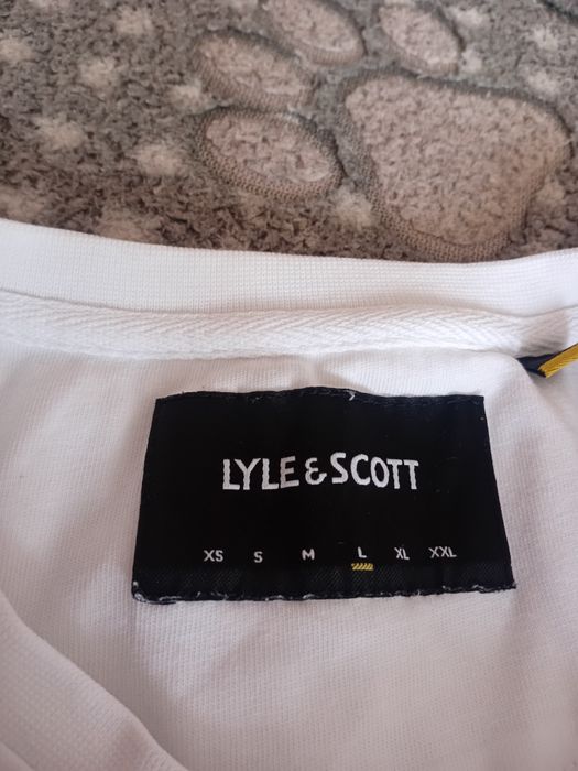 Продам футболку лаил скотт