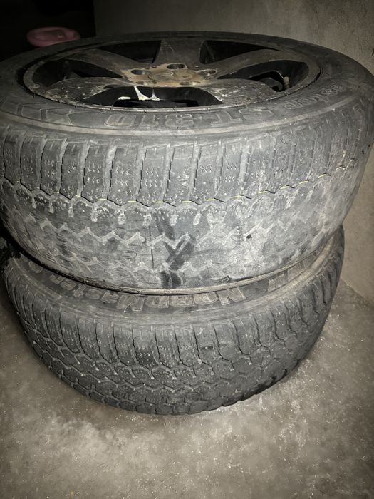 Шина дискасымен 215/55 R16