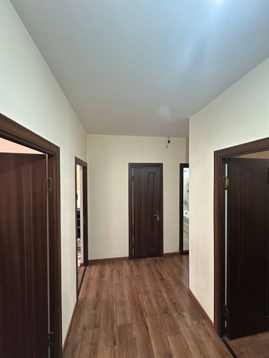 Sergeli Choshtepada 3/2/7,72 kv uy srochno sotiladi