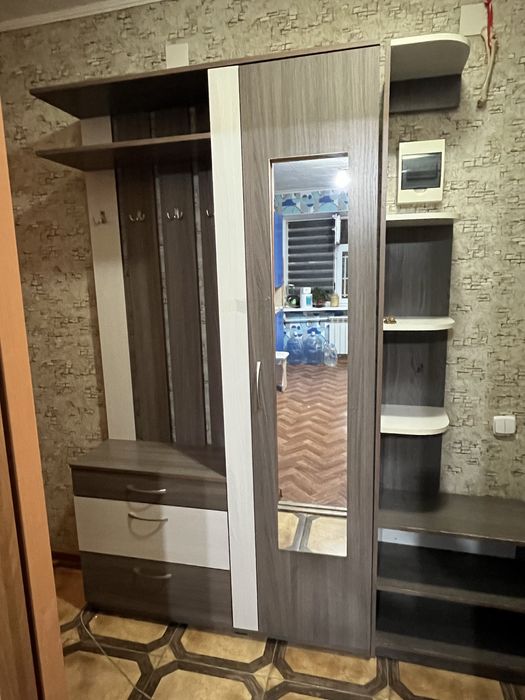 Прихожая( мебель)