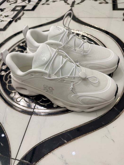 Продам кросовки