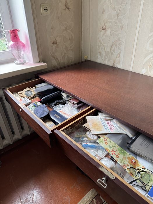 Продам стол из дерева