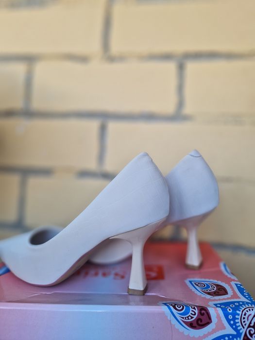 Продам туфли новый