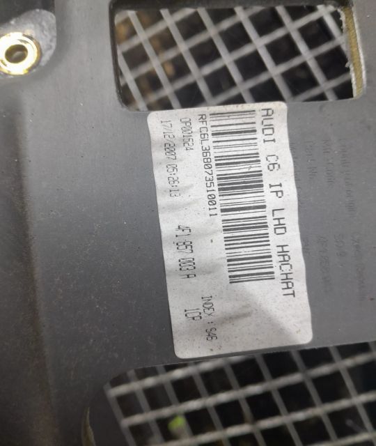 Plansa bord 4f1857003a Audi A6 4F/C6  [din 2004 pana  2008] seria