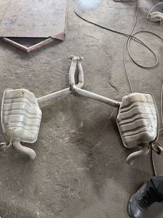 Глушитель мерседес 211