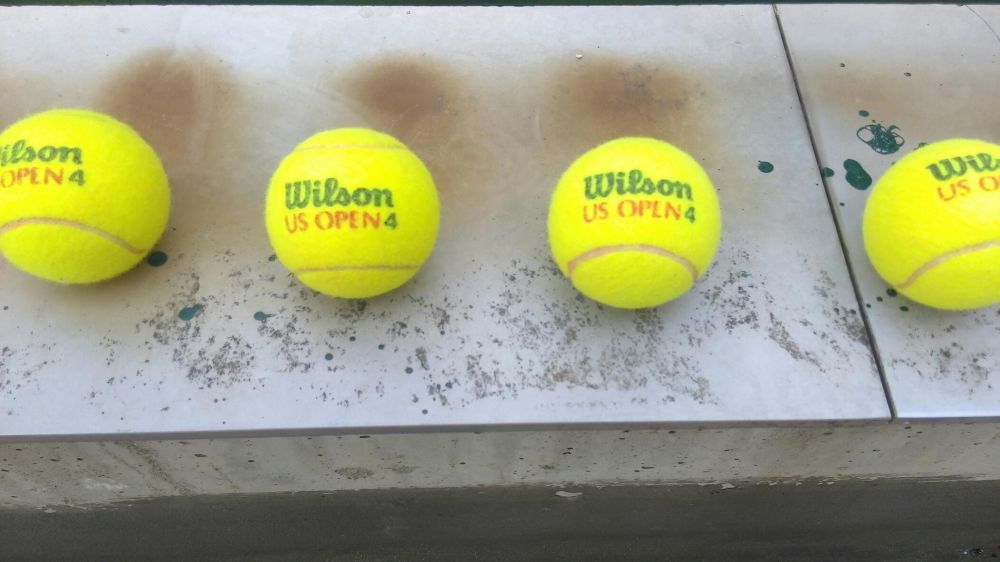 Тенис топки Wilson